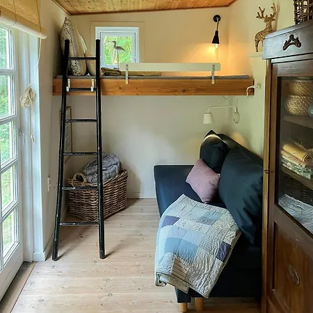 Summer House Close To The Sea On North Langeland