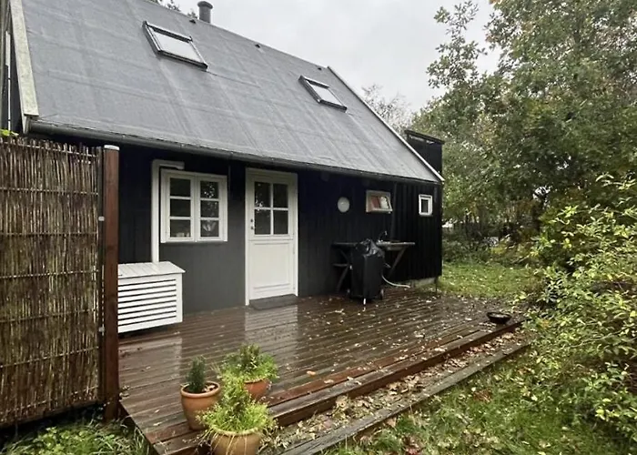 Summer House Close To The Sea On North Langeland *